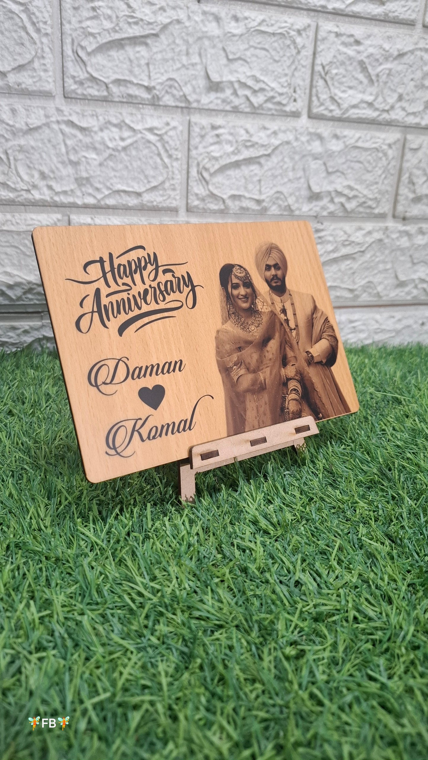Customized Wooden Photo Frame with Stand - Personalizable Keepsake Decor