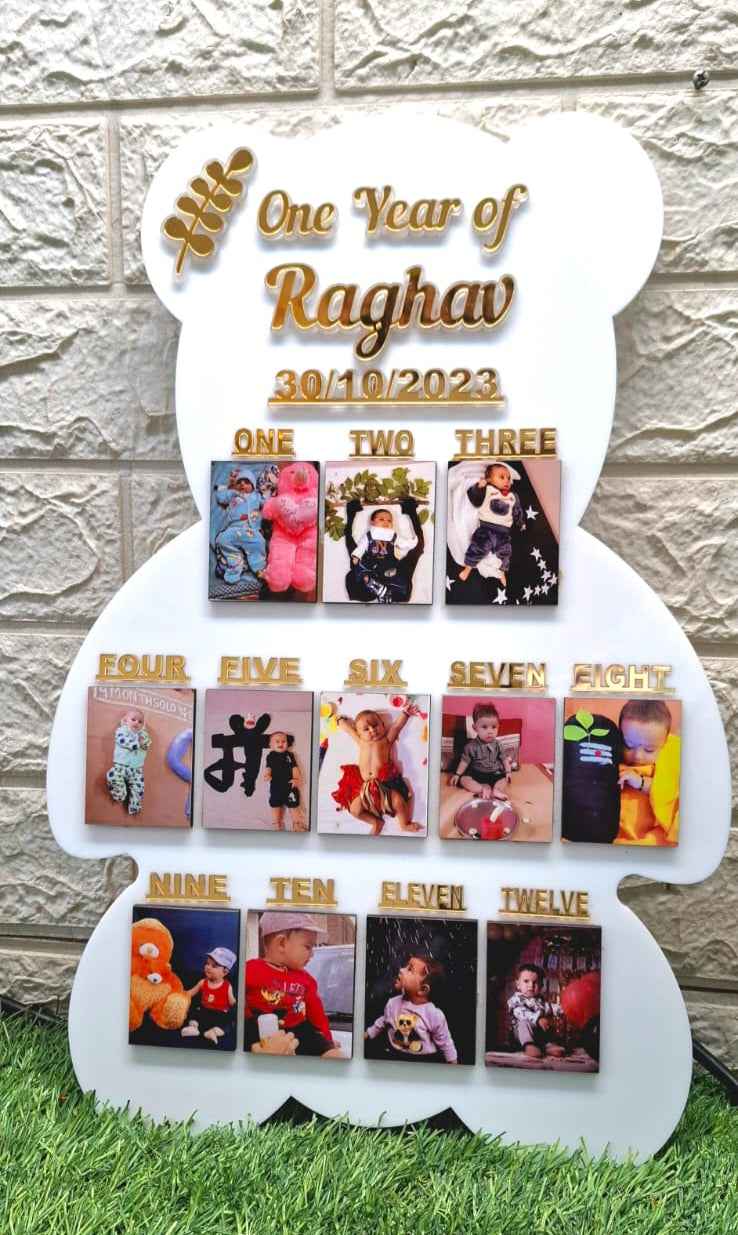 Personalized One Year Baby Milestone Photo Frame – Teddy Shape